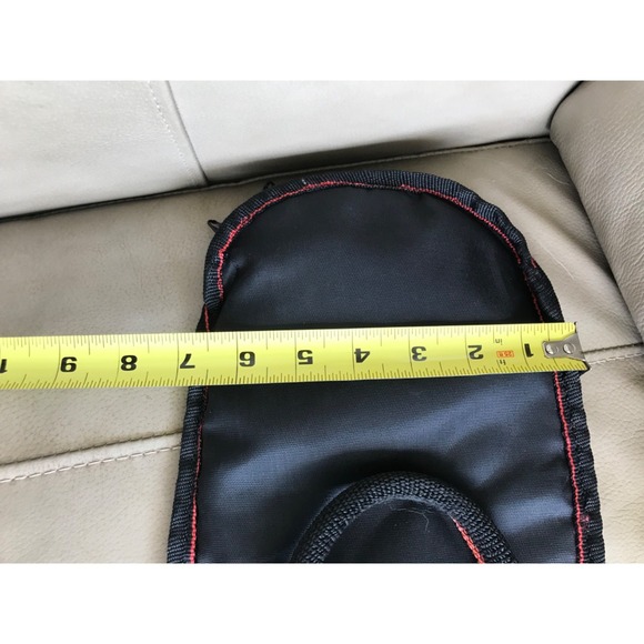 Music NetworkNylon Guitar Case Zip Up w/ Zipper Pockets - Lightweight Protection - Picture 8 of 9